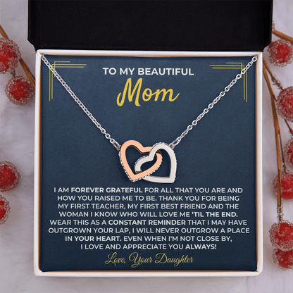 Mom-necklace-with-heartfelt-message-card 