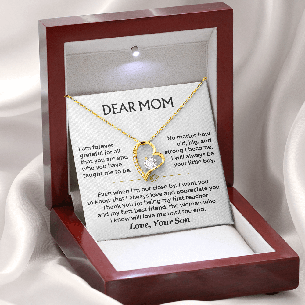 heart-necklace-for-mom-with-forever-love-design 