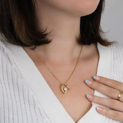 luxury-gift-box-granddaughter-necklace 