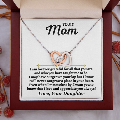 luxury-gift-box-mom-necklace-from-daughter 