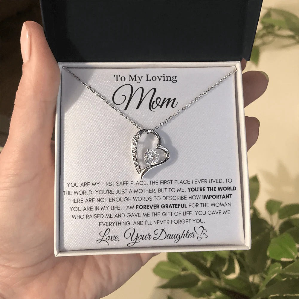 To My Loving Mom – Daughter's Heartfelt Keepsake Necklace