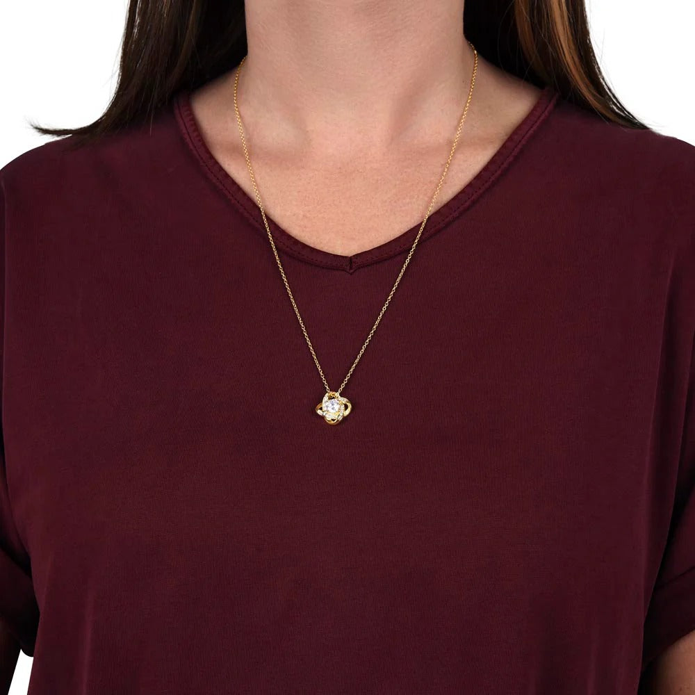 To My Mom – Daughter's Forever Love Necklace Gift